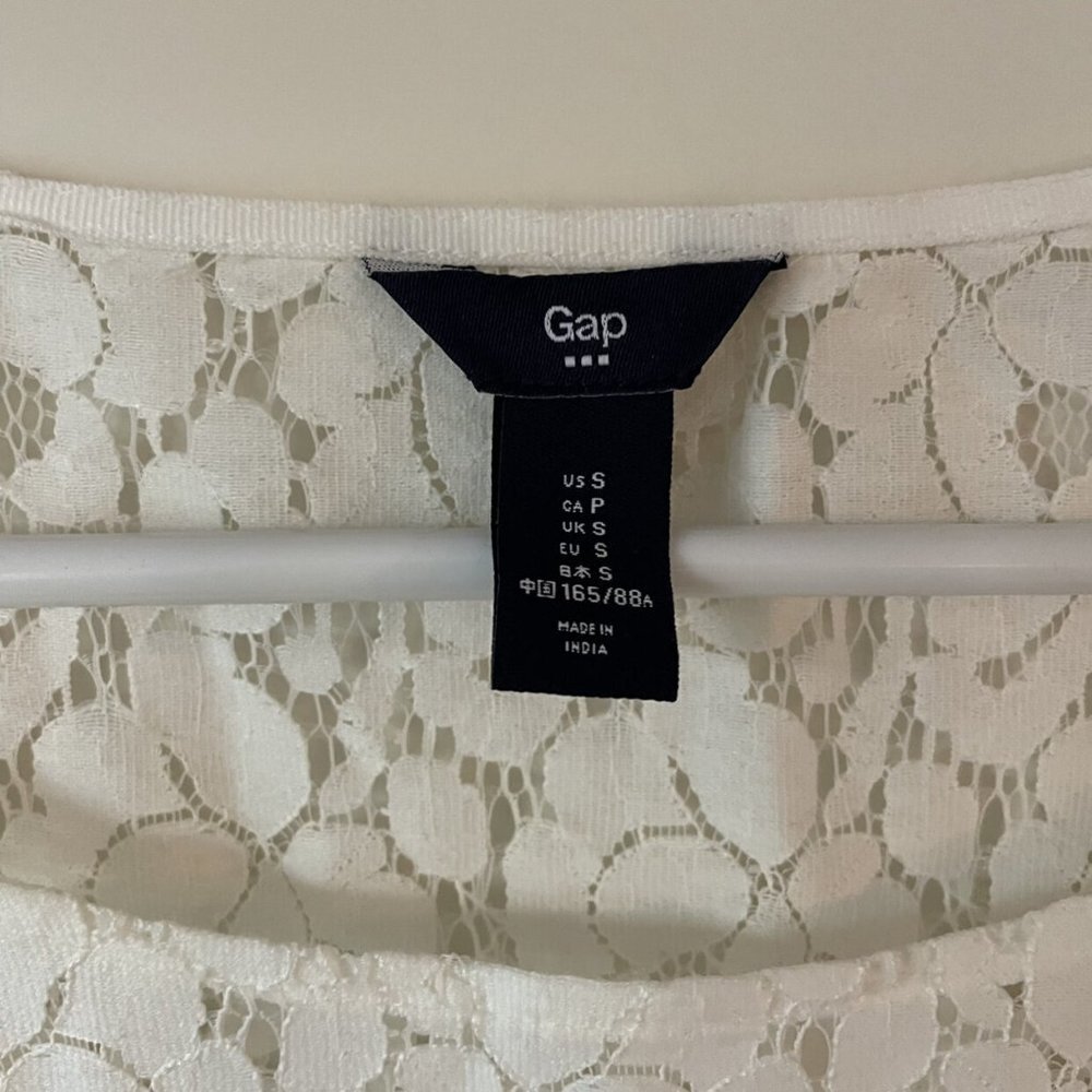 Women’s  Gap White Lace Shirt Size Small - Picture 7 of 7